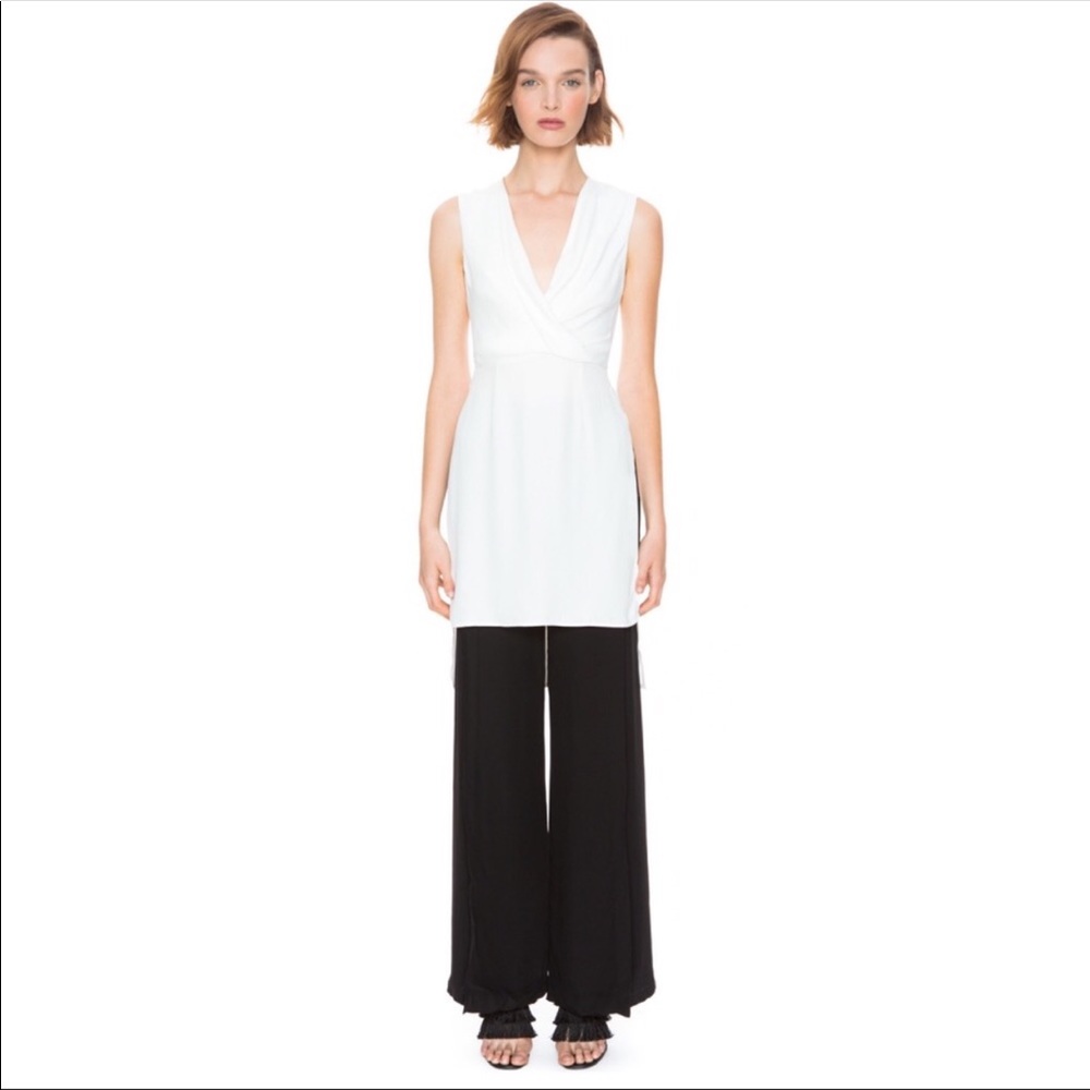 C/MEO COLLECTIVE Revolve Flowy Blouse Top NWT
